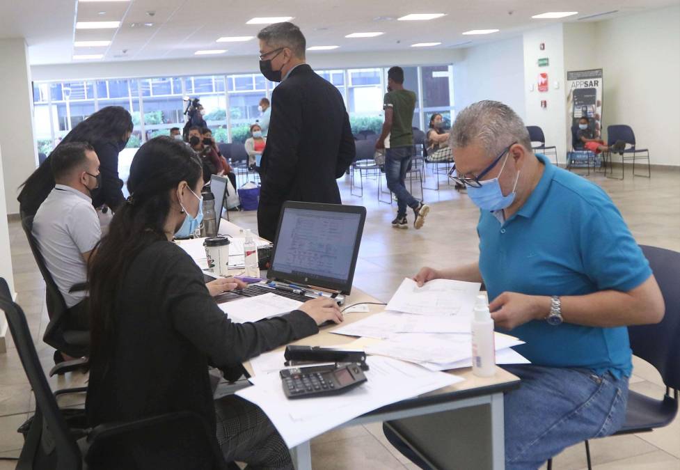 Ya sea para persona natural, persona jurídica o de comerciante individual, cualquiera de los tres tipos de RTN puede ser solicitado en todas las oficinas del SAR a nivel nacional.A continuación sabrá qué documentos debe presentar para obtenerlo. 