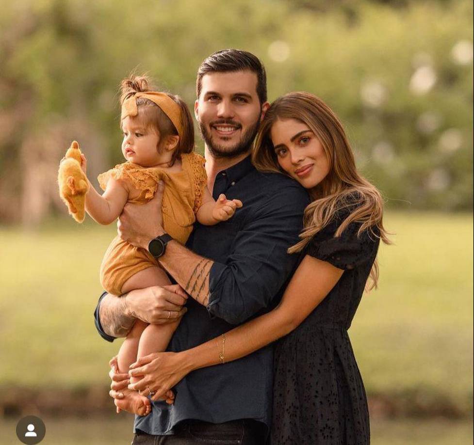 Avella se convirtió en la primera Miss Colombia en estar casada y además ser madre, algo que antes era imposible por algunas restricciones que tenía el mismo evento, sin embargo, las cosas han cambiado para que más mujeres tengan la oportunidad de participar en él.