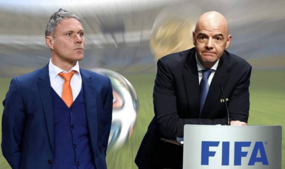 El ex futbolista Marco van Basten, director de desarrollo técnico de la FIFA, ha propuesto unas medidas para tratar de mejorar y modernizar el fútbol. Las propuestas del holandés, desarrolladas en el diario Bild, podrían revolucionar el fútbol mundial. Te las presentamos.