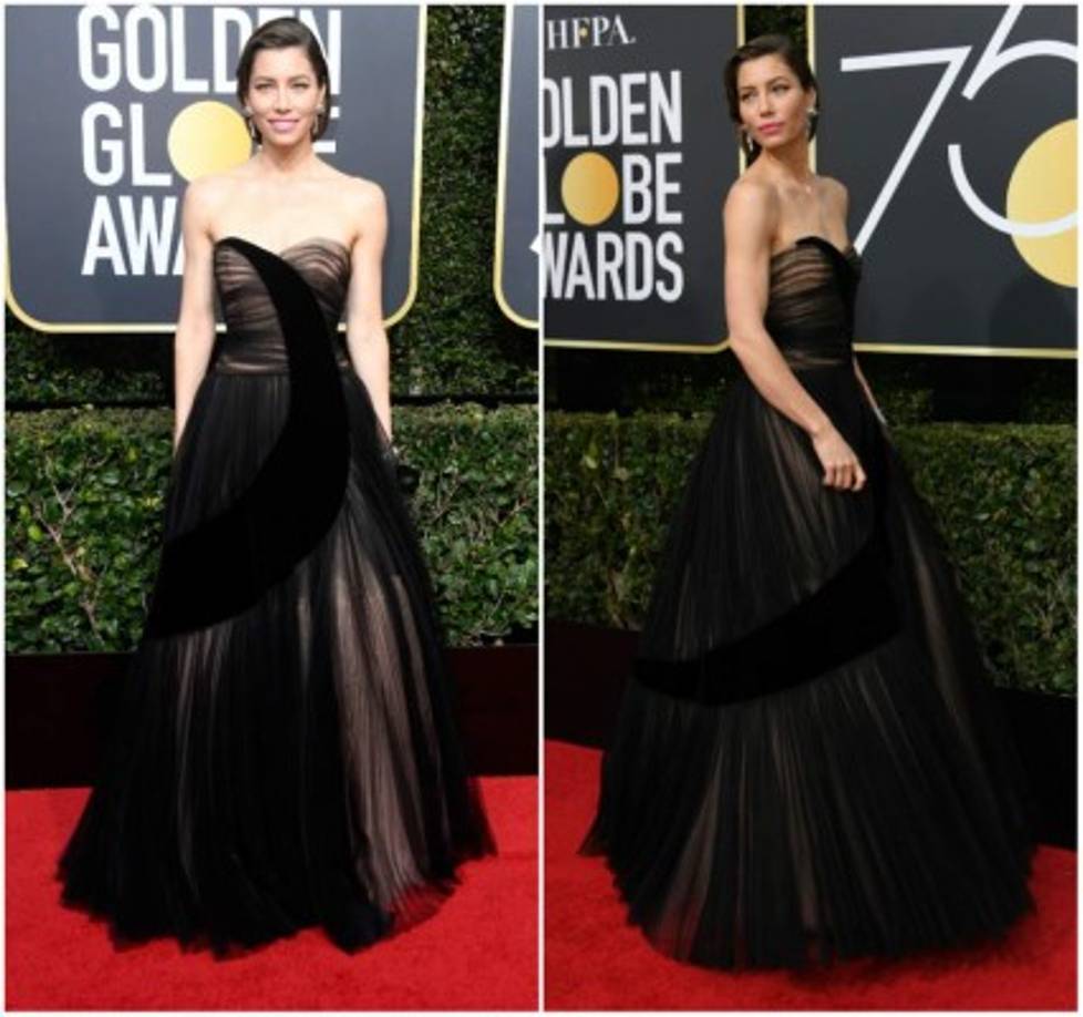 Jessica Biel lució espectacular con un vestido de gala negro sin tirantes de Dior Haute Couture con detalles de tul y terciopelo.<br/>Uno de los looks sobresaliente de la noche.