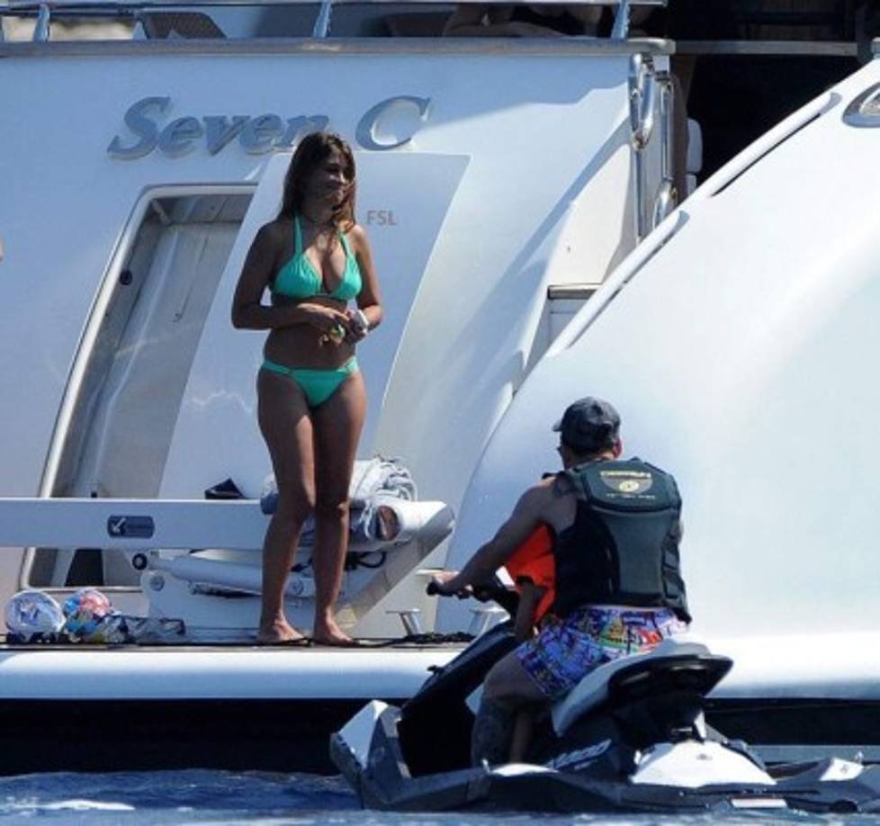 El bikini de Antonella ha robado las miradas . Foto Twitter.