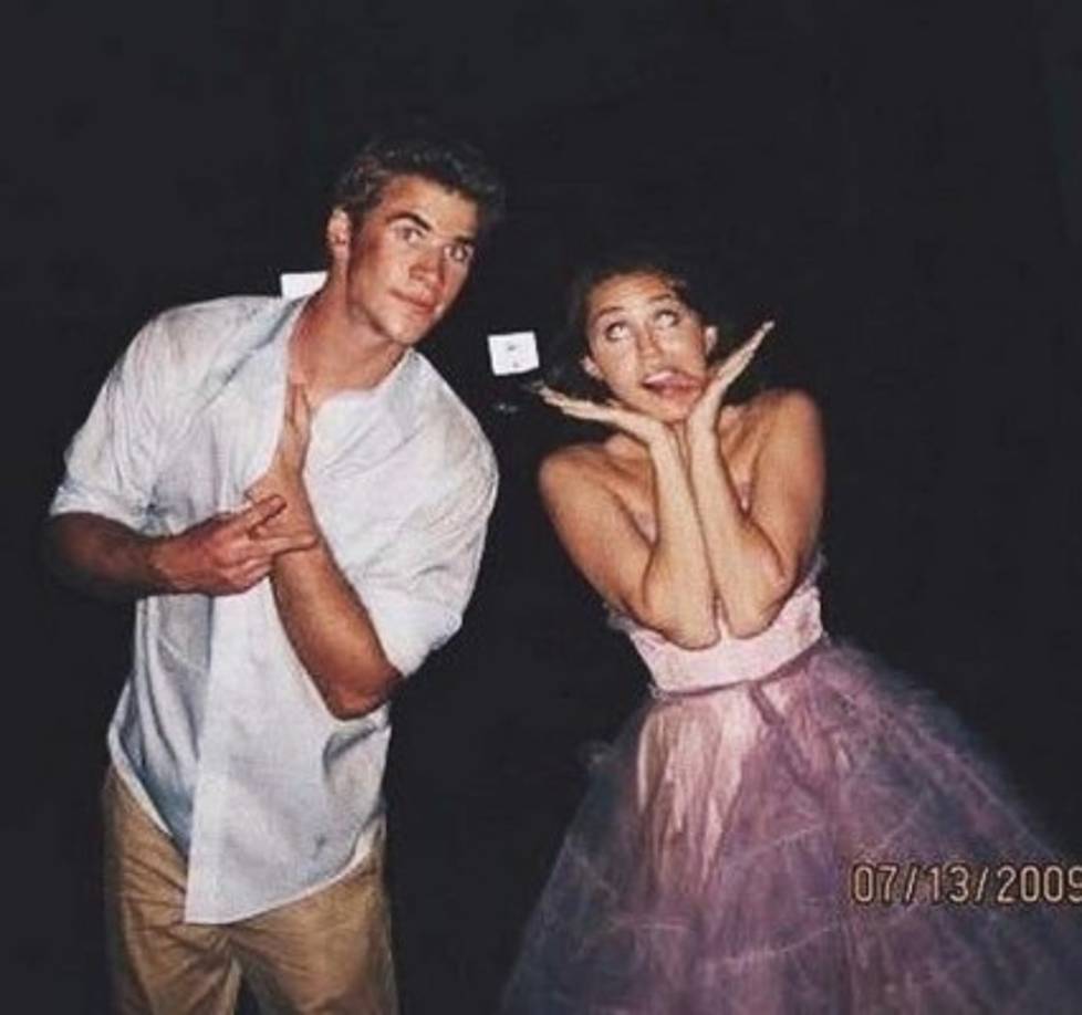 Pero no todo fue actuación en la carrera de Miley, ya que pudo desarrollar también su otra afición: la música, interpretando la música de las cuatro temporadas de la serie.