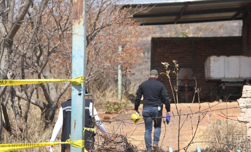 Descubren unos 18 cuerpos cubiertos con cal en fosas clandestinas en Sonora