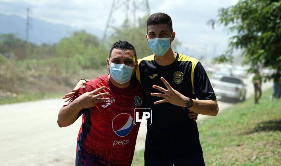 Amigos y rivales en la Gran Final del Torneo Clausura 2022.