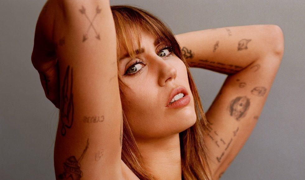 Miley Cyrus reflexiona sobre la maternidad y su amistad con Beyoncé