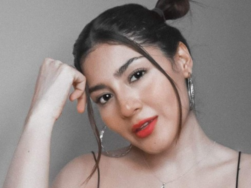 Katheryn Banegas, la hondureña que puso en alto el nombre del país en 2018 por su participación en La Academia, ha bajado su perfil después de su exitoso paso en el reality show.