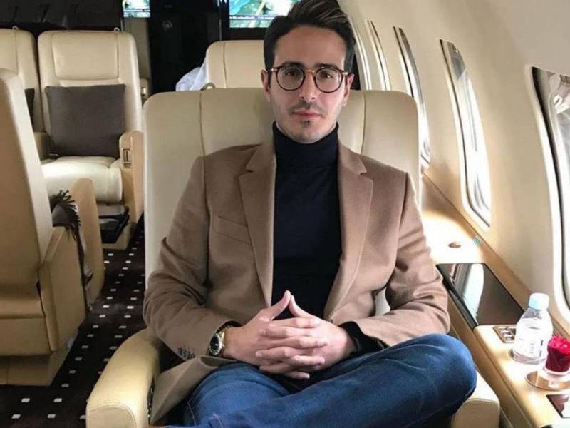 Shimon Hayut desea su propio programa de citas y un podcast en el que daría consejos amorosos.