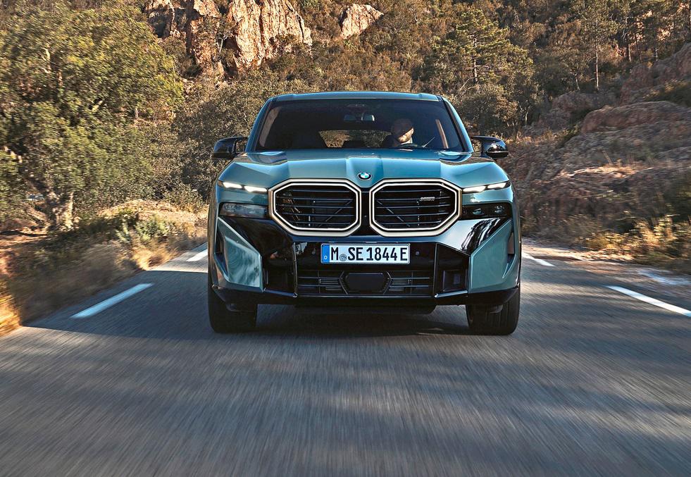 XM: el eléctrico de BMW dotado de enorme potencia y elegancia