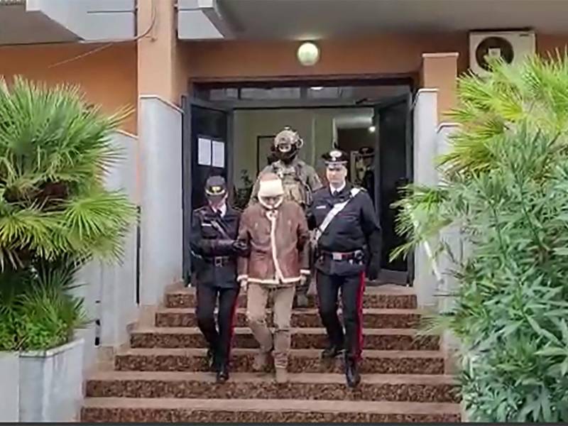 Messina, uno de los criminales más buscados del mundo, fue capturado el lunes en Palermo.