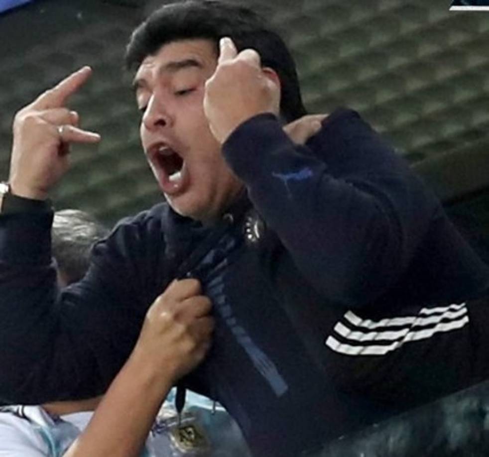 Pero luego hizo este gesto.