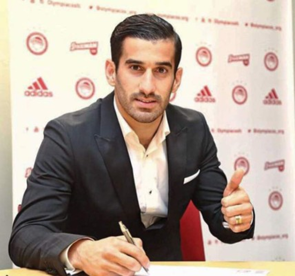 Ehsan Hajsafi<br/><br/><br/>Instagram: ehsanhajsafi28 (Más de 169 mil seguidores)<br/>Ehsan Hajsafi (Kashan, Irán, 25 de febrero de 1990). Se desempeña como lateral izquierdo en el Olympiacos de El Pireo de la Superliga de Grecia.