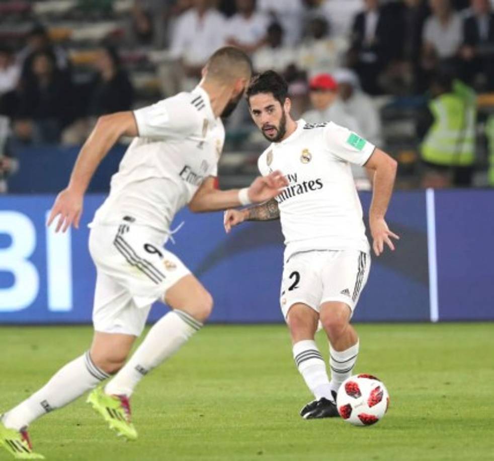 Según The Evening Standard, el Manchester City no irá por Isco Alarcón en este mercado de invierno. Pep Guardiola es un gran admirador del madridista, que no está jugando con Solari, pero prefieren no cortar la progresión del joven inglés Phil Foden.