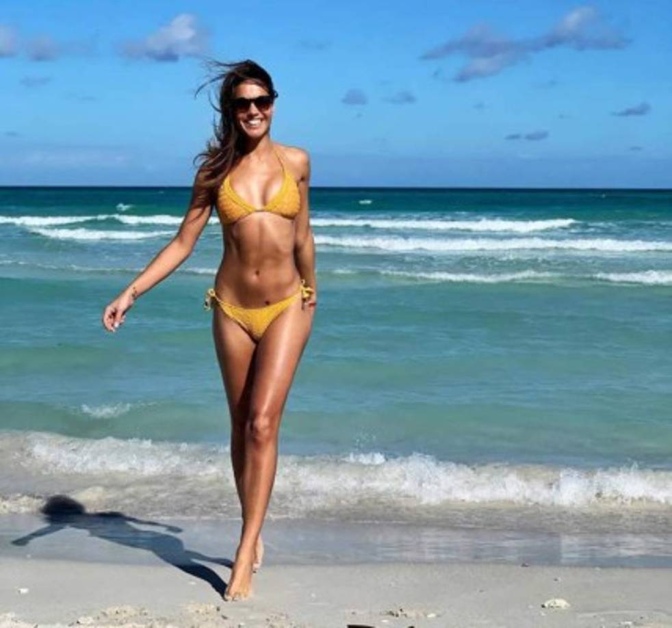 Este año los participantes de 'Supervivientes' son: Isabel Pantoja, Omar Montes, Carlos Lozano, Mónica Hoyos, Chelo García-Cortés, Nicolás Vallejo-Nágera, Oto Vans, Dakota, Violeta y Jonathan Pujol.