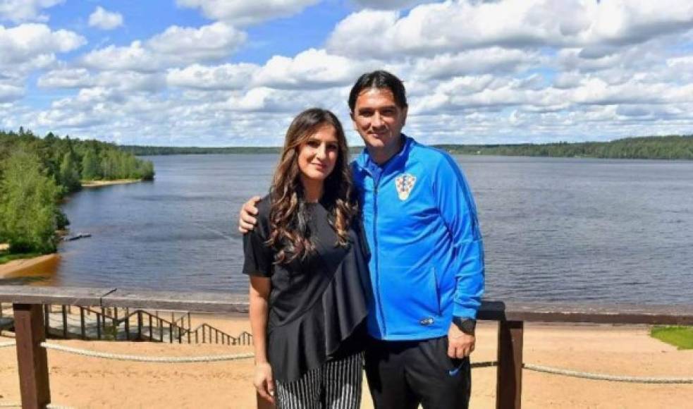 Dalic reconoce la importancia del apoyo de su familia y de su esposa, Davorka Propadalo, quien se encargó de criar a sus hijos mientras él trabajaba como entrenador en Asia: 'Los niños crecieron sin mí, son personas hoy en día. Es posible que los extrañara cuando era más difícil, en la pubertad, pero mi esposa lo puso todo y los dirigió al camino correcto. Es en vano, si un hombre no tiene felicidad familiar. Agradezco a la familia por aguantarme a mí y a mi trabajo, y por quedarnos juntos'.