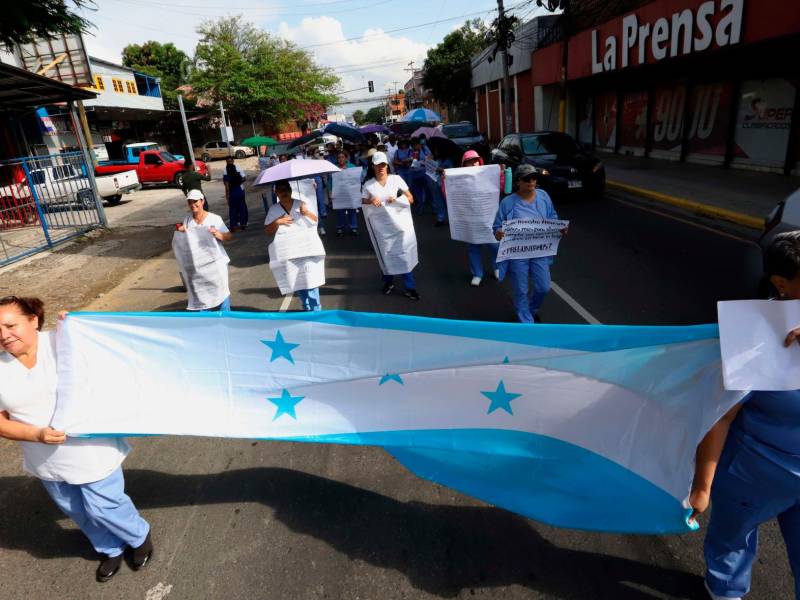 <b><span class=mln_uppercase_mln>Movilización.</span></b> La protesta de ayer fue en la 3 avenida de SPS.