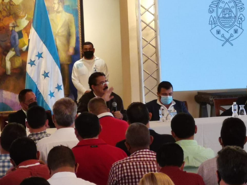 El asesor presidencial y expresidente de Honduras, José Manuel Zelaya Rosales.