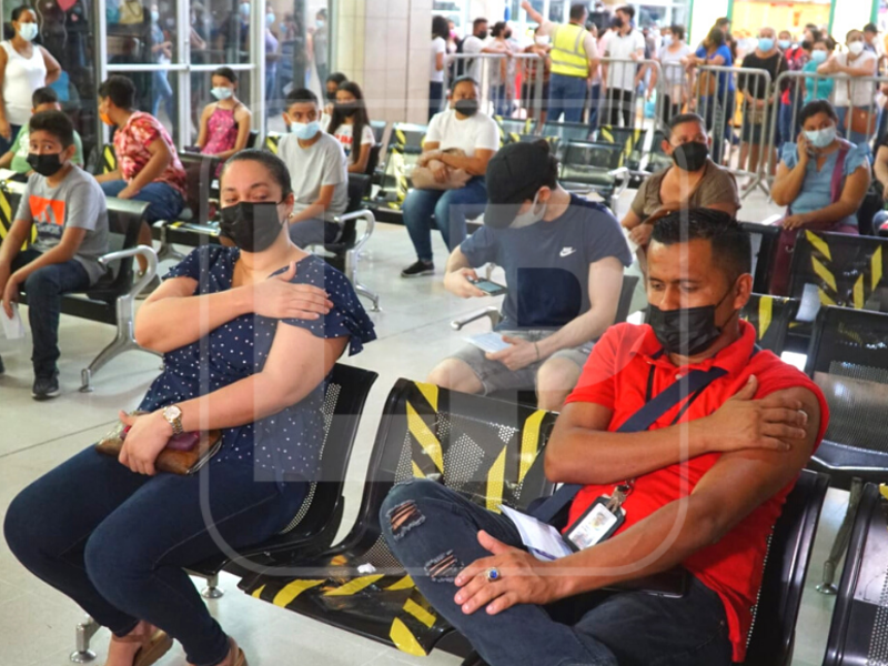 La vacunación estará disponible para mayores de 12 años y mujeres embarazadas.