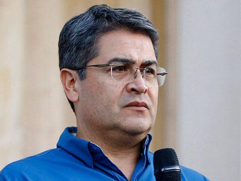 Juan Orlando Hernández, expresidente de Honduras entre 2014 y 2022, se refirió en una entrevista a su tiempo en prisión en Nueva York, donde permaneció recluido antes de su juicio y sentencia, por más de dos años (2022 a 2024), hasta ser trasladado a prisiones del interior estadounidense.