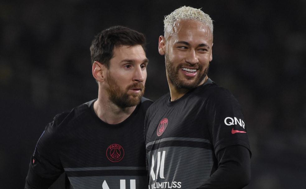 “Neymar ni entrena en PSG, llega al límite de estar borracho”