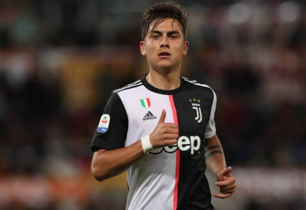 Paulo Dybala - El argentino no vive su mejor en Turín. Su relación con Allegri no es la ideal y ha visto como la llegada de Cristiano Ronaldo ha reducido su importancia en el equipo. Dybala podría pensar en un cambio de aires y no le faltan pretendientes. Según The Sun, el Manchester United está detrás de La Joya y llegaría a una oferta de más de 100 millones. Su hermano ya ha anunciado que no seguirá en la Juve.