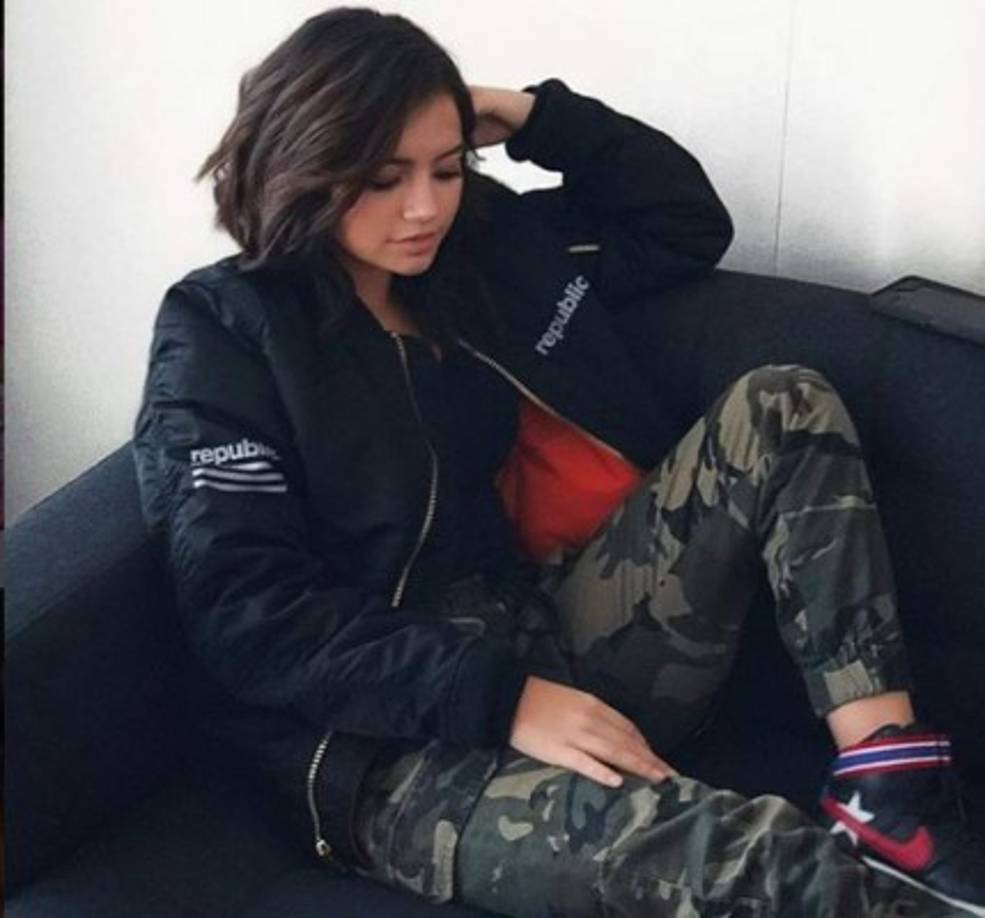 La actriz está dando sus primeros pasos en la industria.