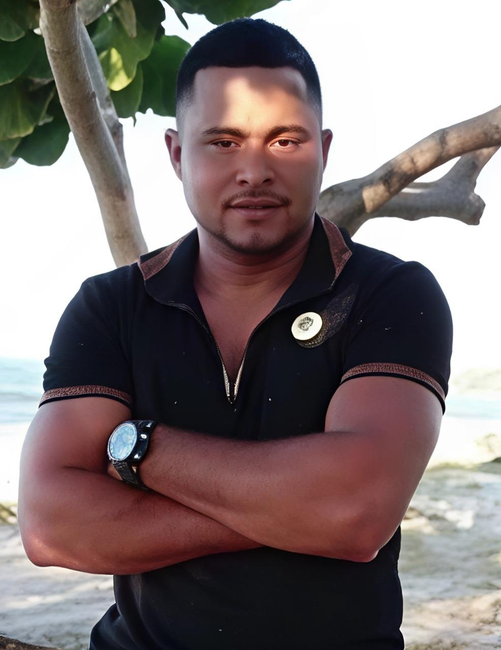 El crimen de Eliezer Cruz en Roatán: habría sido perseguido y asesinado a machetazos