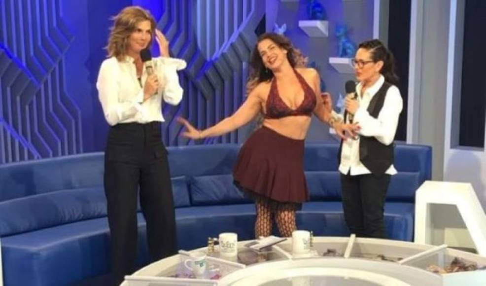 Niurka fue invitada para hablar sobre el colorido y talento que tiene su nación, pero durante el programa se comenzaron a hacer bromas un poco subidas de tono sobre juegos sexuales.