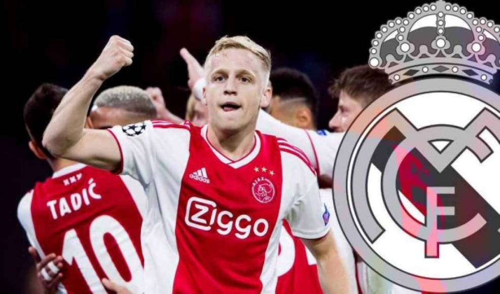 Según diario Marca, el Real Madrid reactiva el interés por el mediocampista holandés Van de Beek que destacó en la campaña en el Ajax. En el club blanco ven complicada la operación Pogba y han decidido volver sobre la pista del centrocampista.