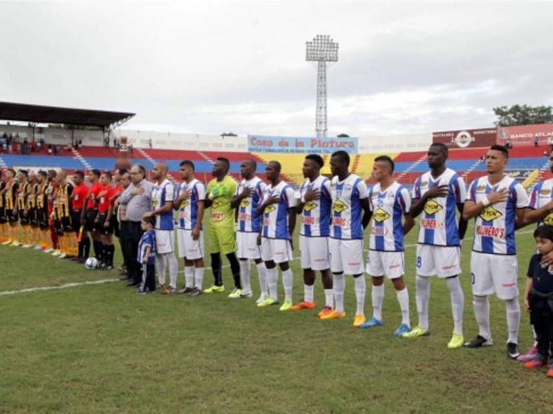 Victoria y Real España empataron 1-1 en La Ceiba en el partido inaugural del Torneo Clausura 2015 de la Liga Nacional de Honduras.