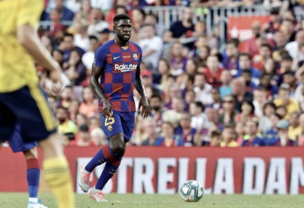 Samuel Umtiti: El defensor central fue otro de los jugadores que Barcelona le ofreció al PS por Neymar.