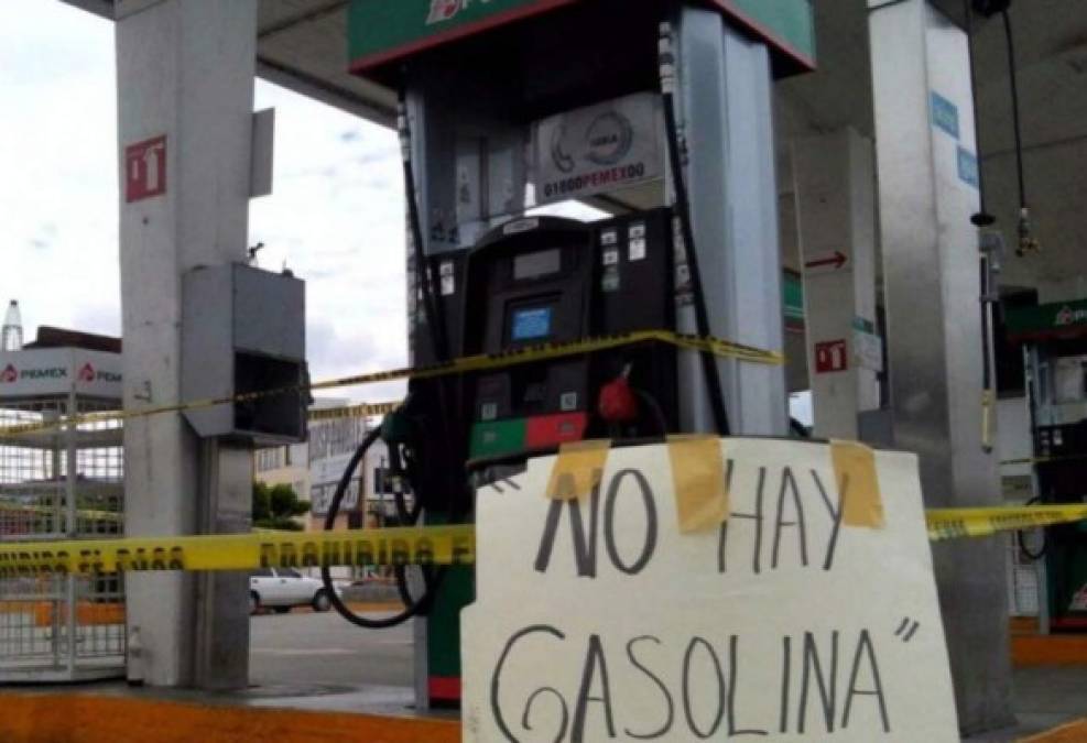 Para abatir este problema, el 27 de diciembre de 2018, López Obrador, presentó su plan de atención a instalaciones estratégicas de Pemex, que incluyó a 15 dependencias gubernamentales, para reducir este flagelo.<br/><br/>Este plan incluye el resguardo por parte de 4,000 efectivos en las seis refinerías y 77 terminales de almacenamiento y reparto de Pemex, el cierre de ductos cuando se detecten baja de presión en los ductos de la empresa y la tipificación de facturas falsas y la ordeña ilegal como delito grave.<br/><br/><br/><br/>