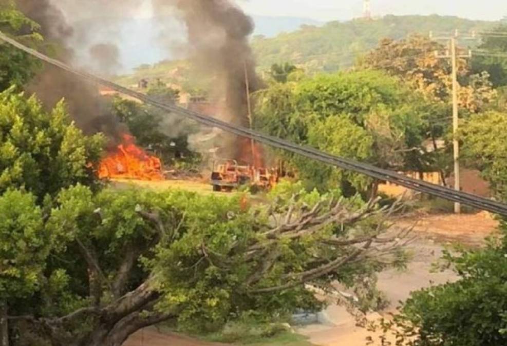 Michoacán es un estado golpeado por la presencia de diversas organizaciones criminales, que provocaron el surgimiento de grupos de autodefensa hace unos seis años.