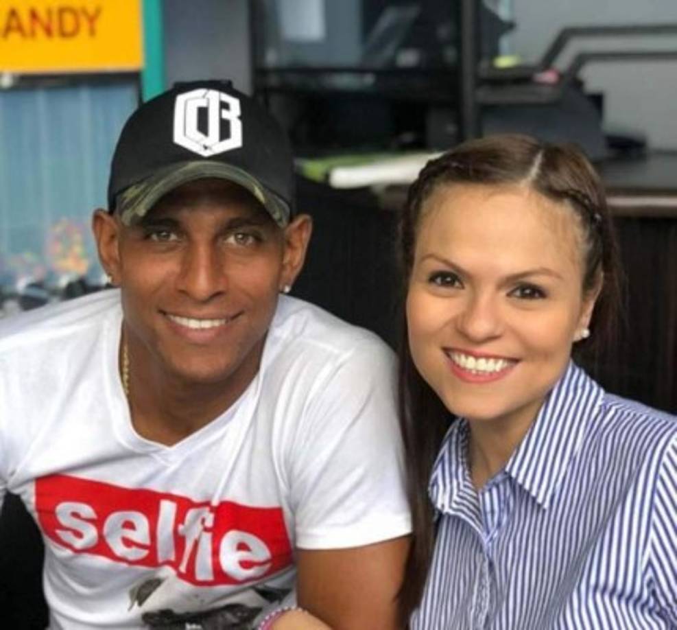Carlo Costly es apoyado por su esposa y en el negocio no ha sido la excepción.