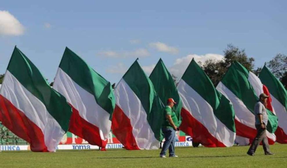 Marathón comenzó con pie derecho el torneo. Los verdes sacaron su casta como local.