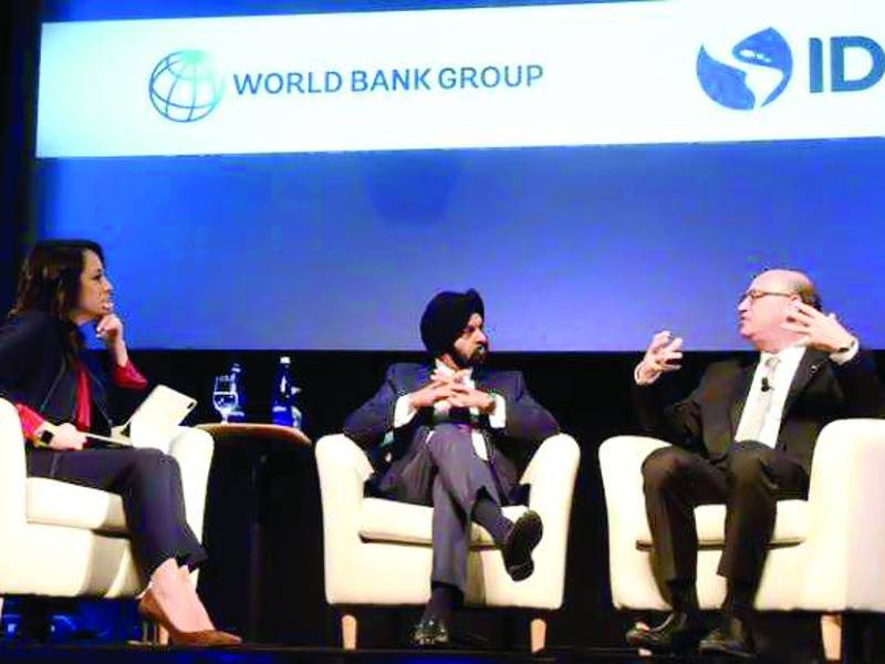 En la sede del BID en Washington, Ilan Goldfajn y Ajay Banga firmaron un memorando de entendimiento para cooperar en temas de resiliencia, digitalización y ambiente en Latinoamérica y el Caribe.