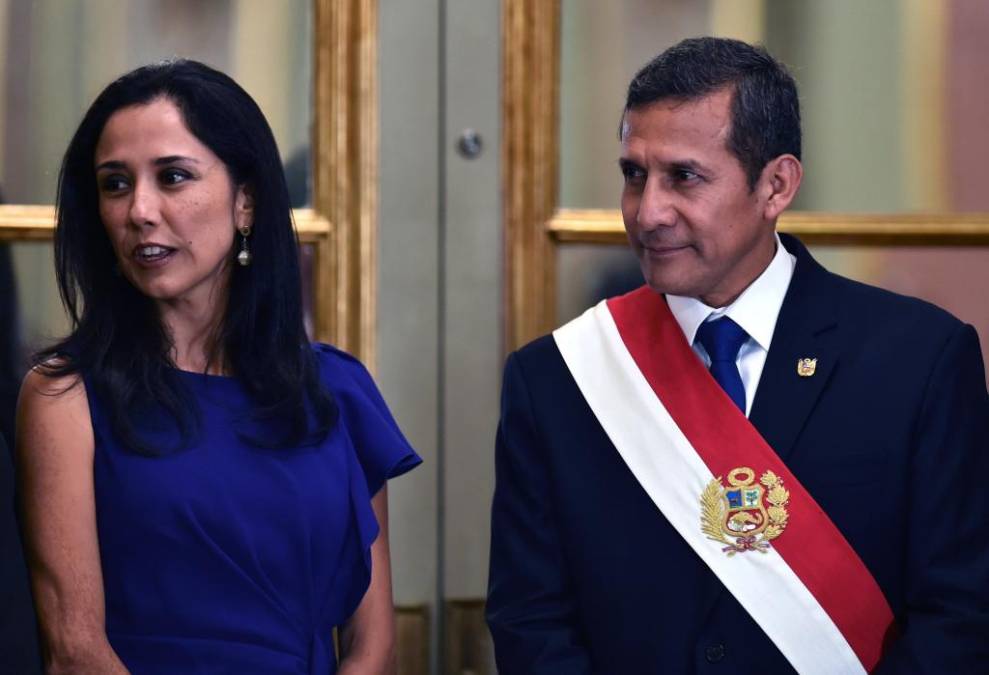 El expresidente de Perú, Ollanta Humala y su esposa y exprimera dama Nadine Heredia, fueron encarcelados tras ser acusados de haber recibido 3 millones de dólares de la constructora brasileña Odebrecht para financiar la campaña de Humala en el 2011.