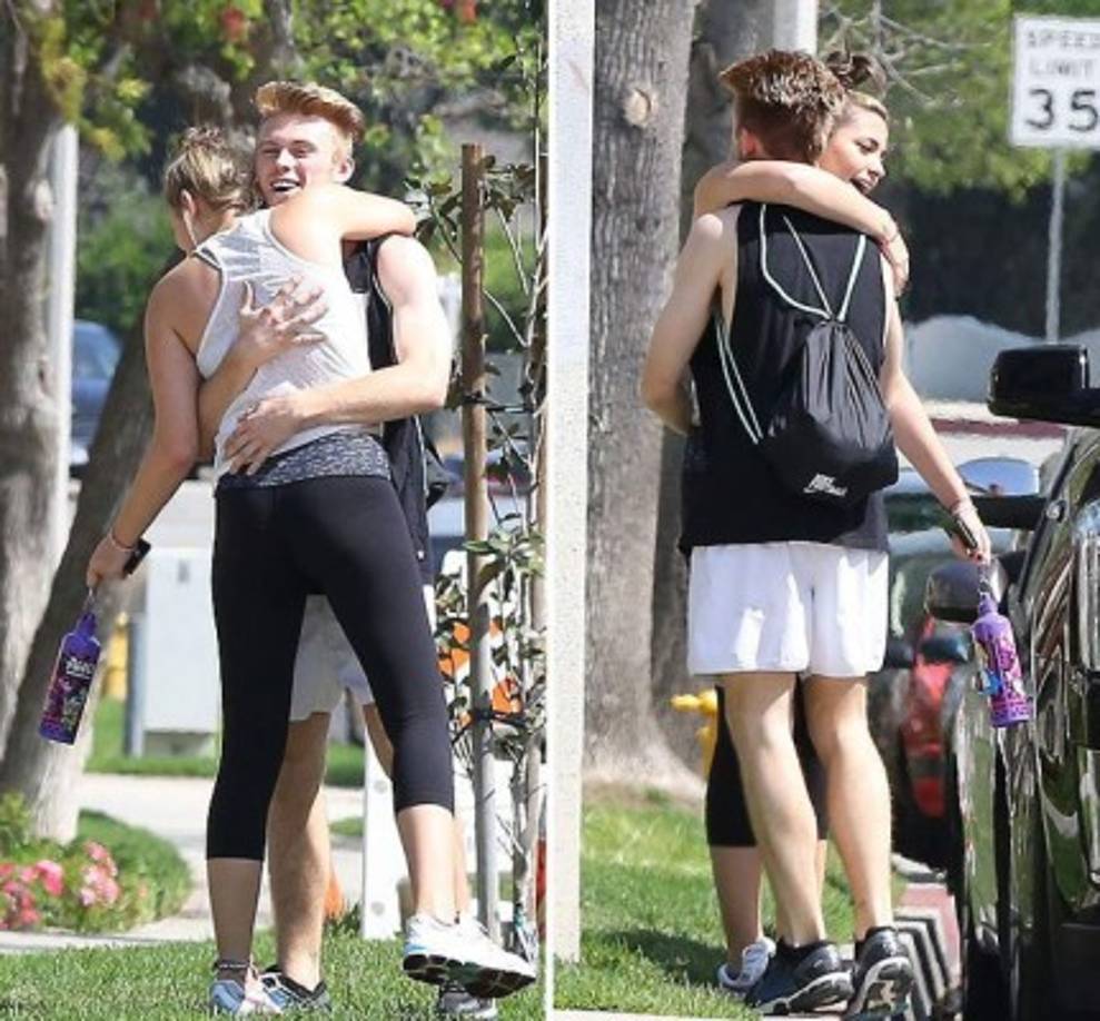 Felices, así lucen Paris y su novio Chester Castellaw, un jugador de fútbol.