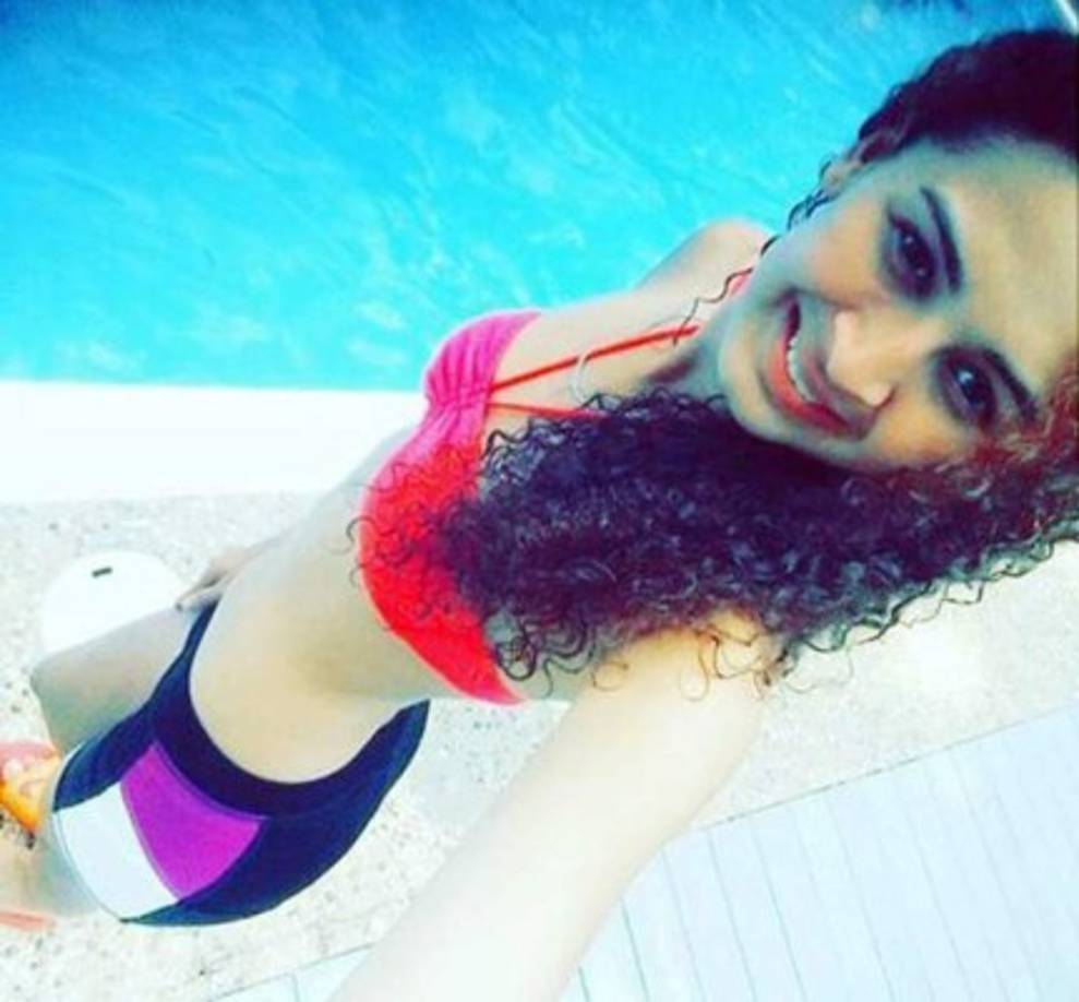 La guapa catracha en uno de sus ratos libres.