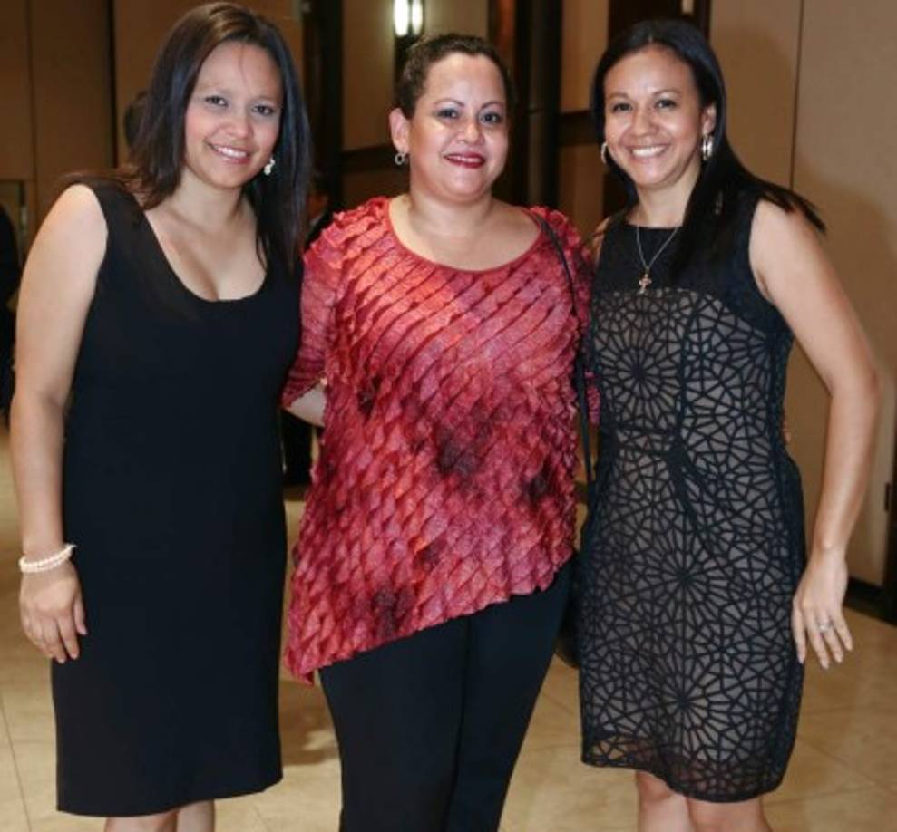 Lissy Urbina, Johana Reyes y Olga Rivera.