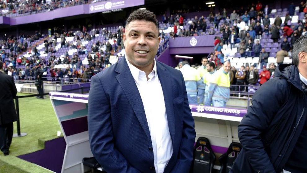 Ronaldo Nazario, exgoleador campeón del mundo, es el presidente del Valladolid.