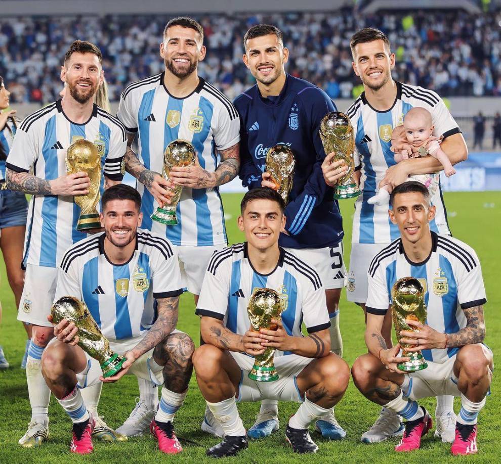 Otamendi fue parte de la plantilla que ganó el tercer título para Argentina en Copas del Mundo en el pasado Mundial de Qatar 2022.
