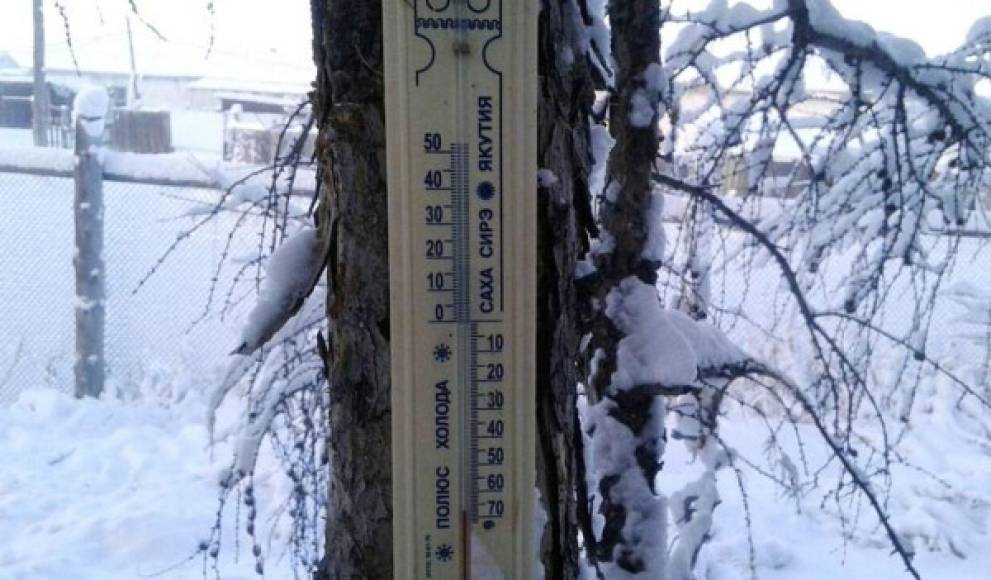 Oymyakon, designado como el lugar más frio del mundo, mantiene una temperatura media de -40ºC en invierno, sin embargo, este año el termómetro cayó por debajo de los 60ºC, un récord histórico en la ciudad.