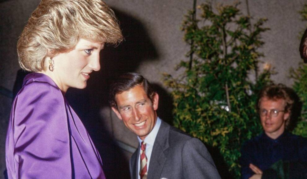 Andrew dijo que la princesa, que murió en un accidente automovilístico en un túnel de París a gran velocidad, le confió su historia porque era un conocido del doctor James Colthurst, un gran amigo de Diana desde 1986.