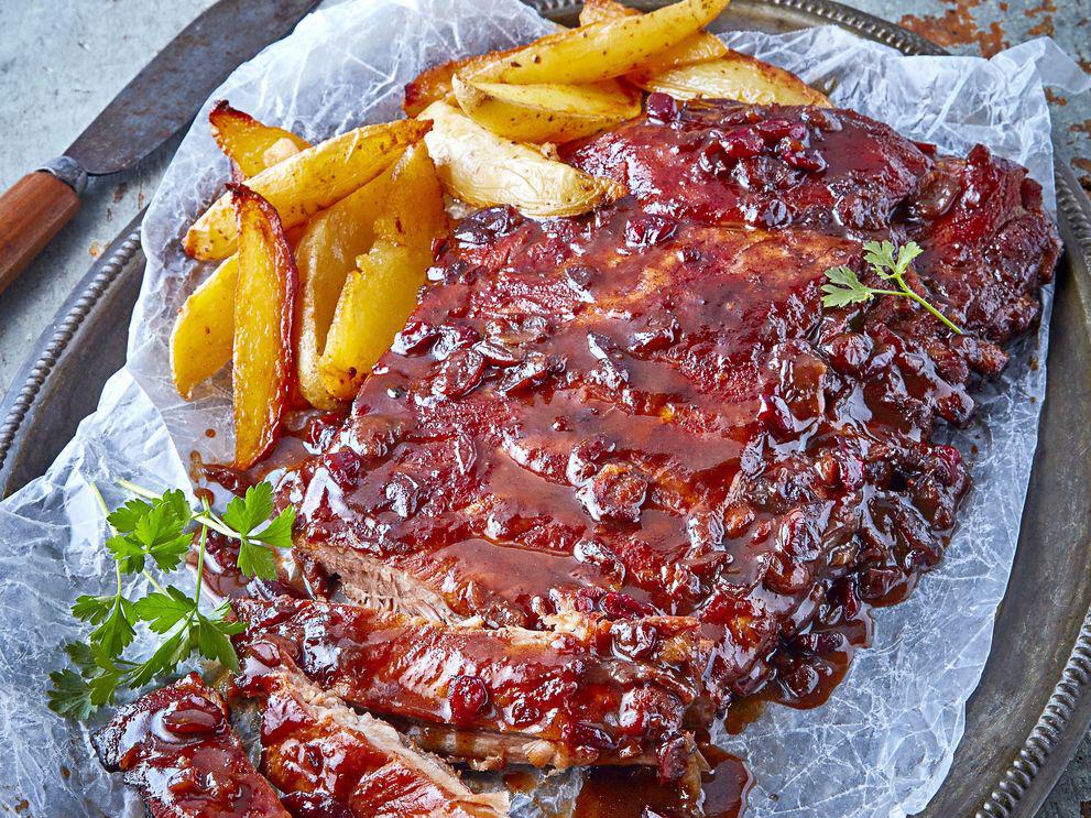 Esta receta para seis porciones tarda mucho en cocinarse pero es fácil de hacer.