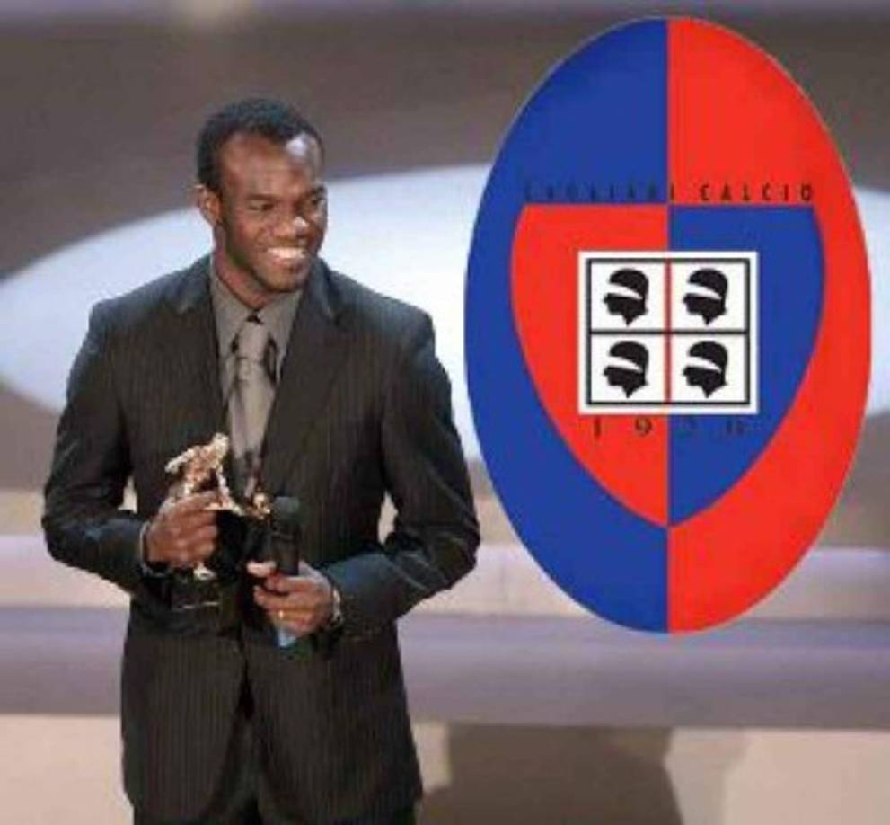 David Suazo con el Cagliari conquistó el premio del mejor jugador extranjero de Italia, mismo que compartió con el brasileño Kaká. Ganó el Óscar del Calcio en el 2006.