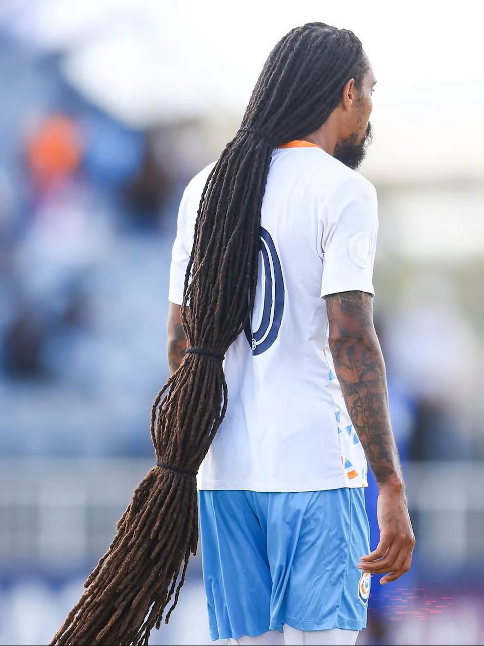 Concacaf: jugador con el pelo más largo causa revuelo y provoca dos insólitas expulsiones