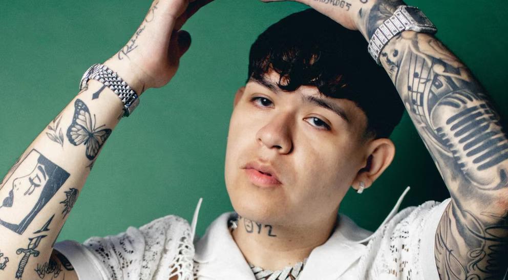 Junior H llegará a Honduras con una playlist de desamor y corridos tumbados