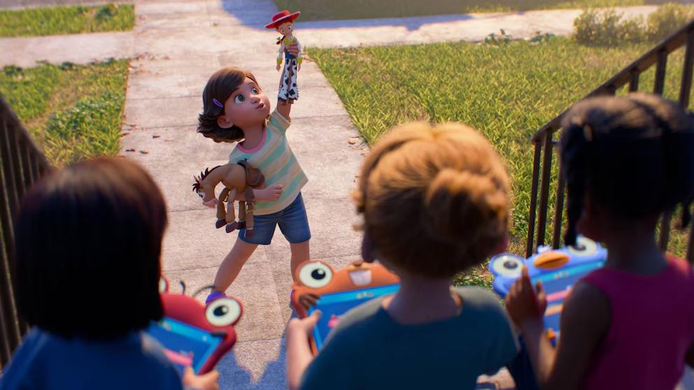 Bad Bunny se une a “Toy Story 5” con un nuevo personaje