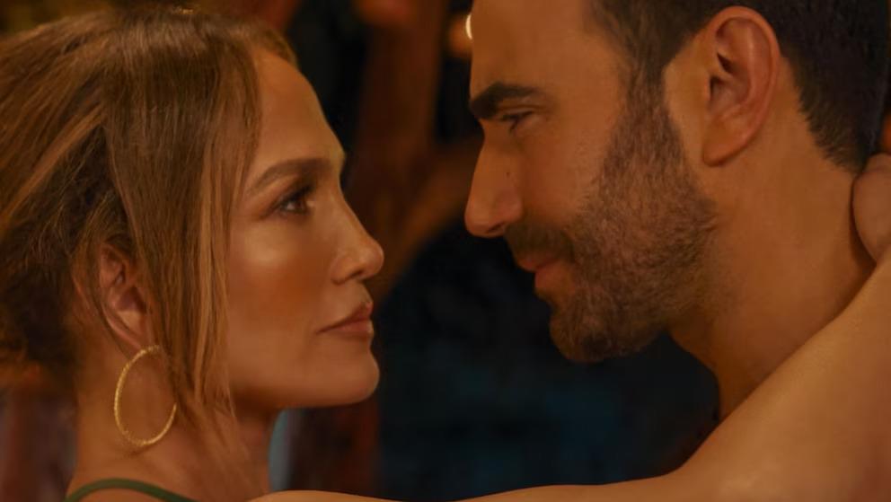 Jennifer Lopez arrasa en Netflix: escena en bikini se vuelve viral