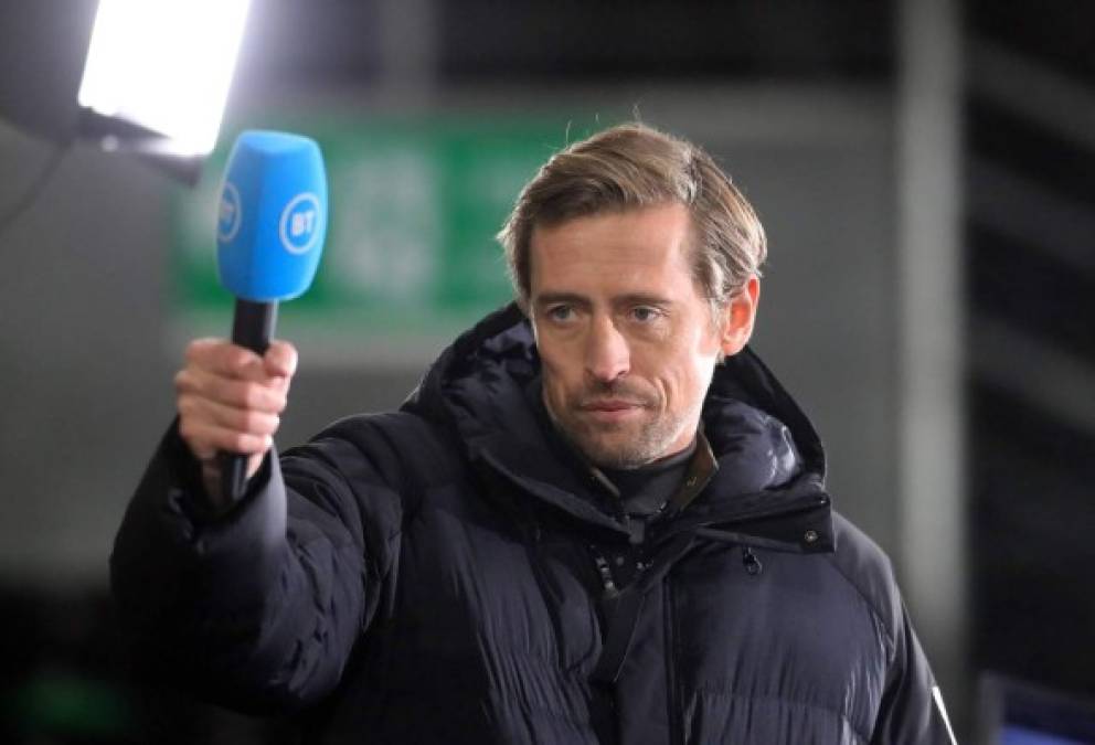 Maya presentará la cobertura de la Eurocopa 2021 de fútbol junto al exfutbolista Peter Crouch, con quien comparte el programa Glow Up, de la BBC3.